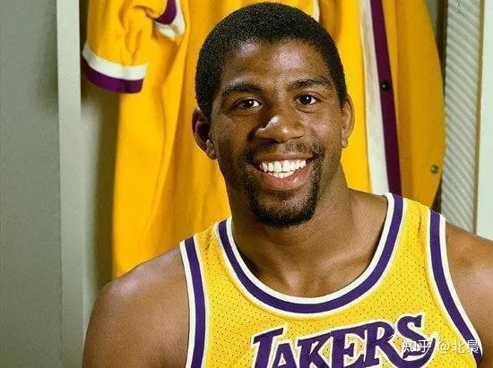 热刺VS布莱顿比赛解析推荐Buha：勒布朗能对上甚至压制KD 湖人完全能把系列赛拖到东里回归